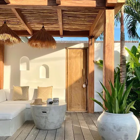 The Young Villas - Canggu Exterior photo