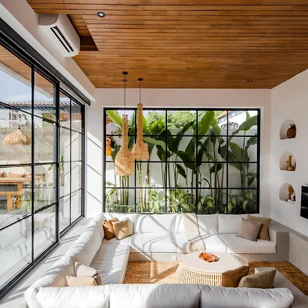 The Young Villas - Canggu Exterior photo