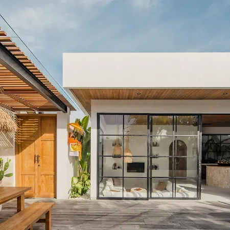 The Young Villas - Canggu Exterior photo