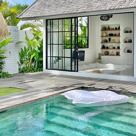 The Young Villas - Canggu Exterior photo