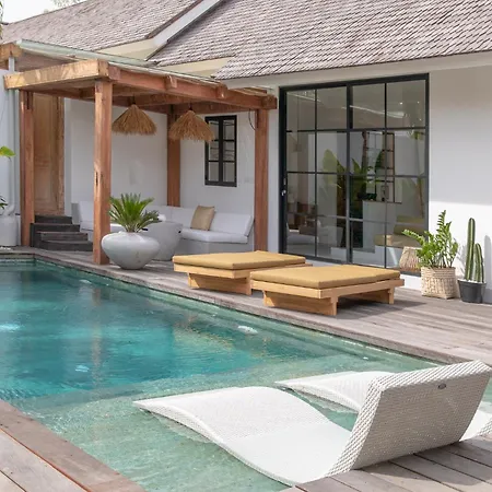 The Young Villas - Canggu Exterior photo